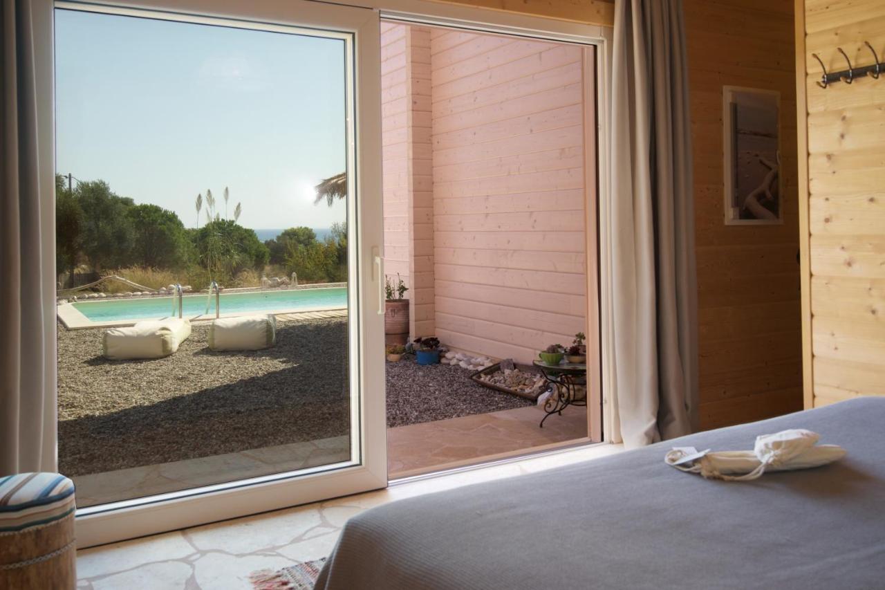 Driftwood Villa Karavados Ngoại thất bức ảnh